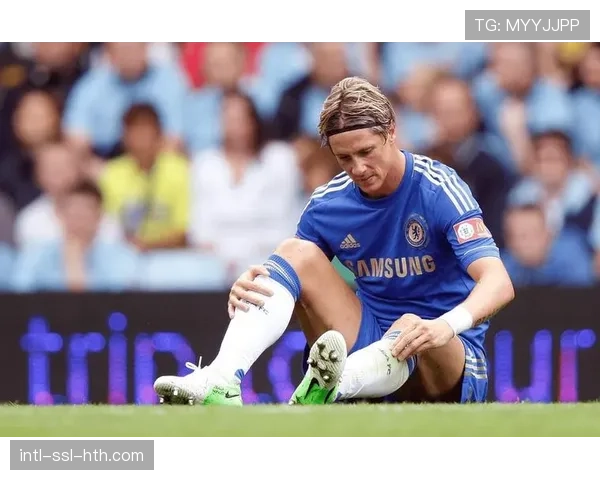 战术述评:切尔西高位逼抢见效,但防守转换阶段暴露巨大空当 战术述评:切尔西高位逼抢见效,但防守转换阶段暴露巨大空当